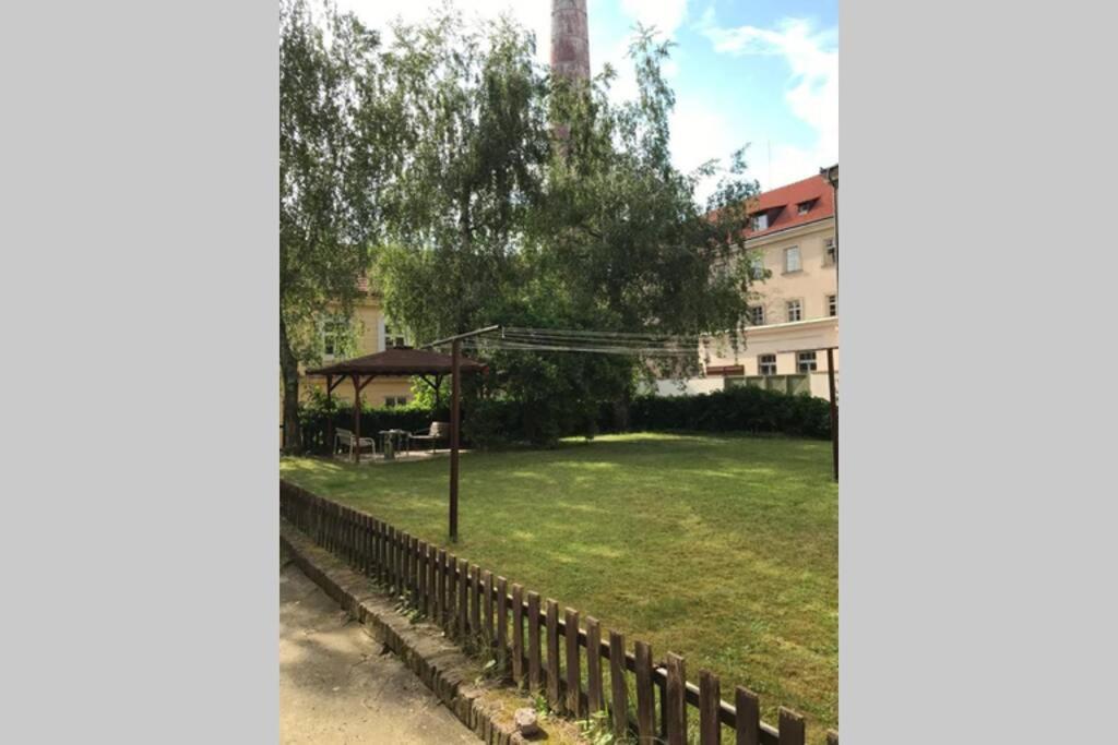 Rose Apartments / Romantic & Cozy / City Center Prag Dış mekan fotoğraf