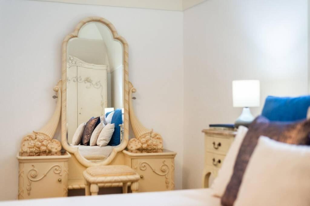 Rose Apartments / Romantic & Cozy / City Center Prag Dış mekan fotoğraf